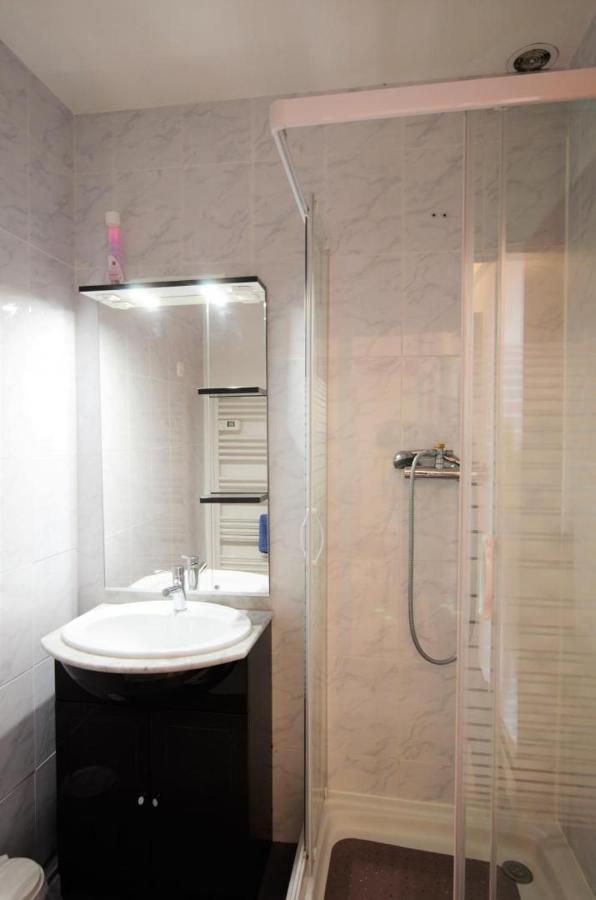 Gite Communal 150 Sainpuits 部屋 写真
